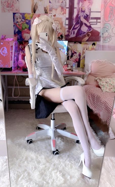 25092818  小蔓酱啊 推特合集 1133P+8V-198M