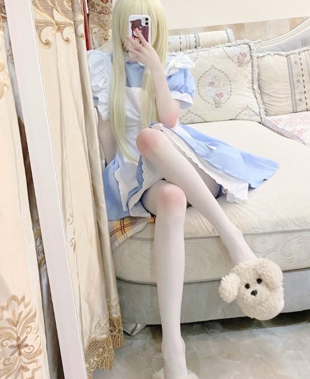 25092818  小蔓酱啊 推特合集 1133P+8V-198M