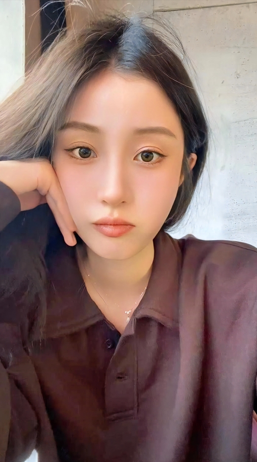 25111412  美院艺术生宋婷推特合集 73P+16V-2.88G