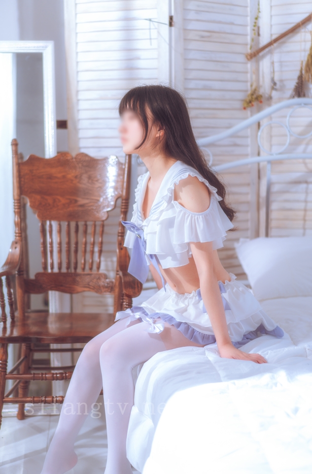 25112317  杪夏 - 爱丽丝梦游仙境 77P-1.75G