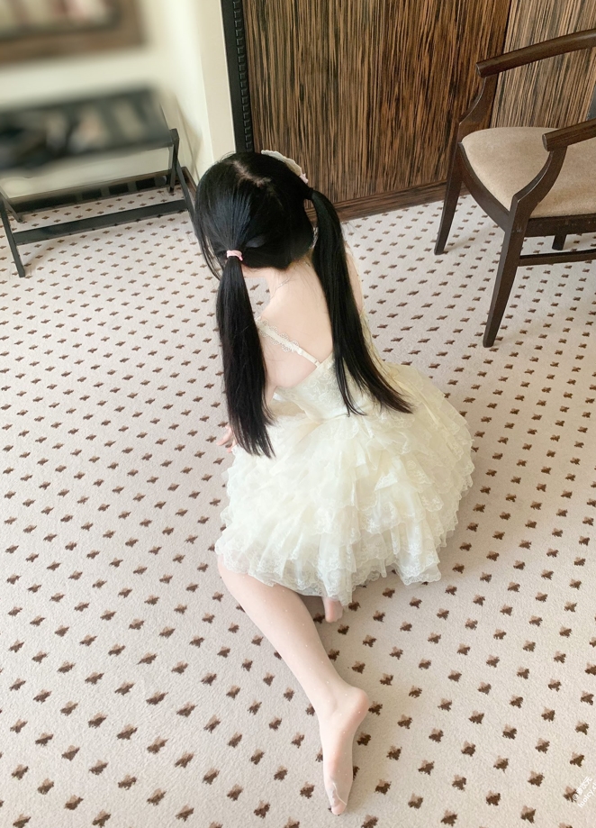 25110219   晕晕鱼 推特合集 249P+36V-1.16G