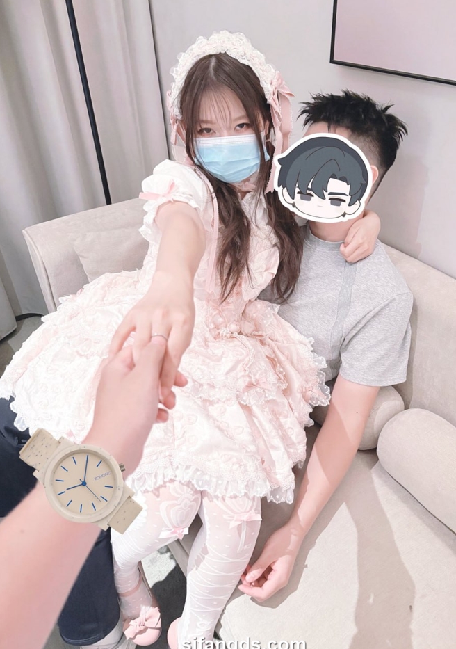 25110708  奶茶情侣 推特合集 66P+20V-1.7G