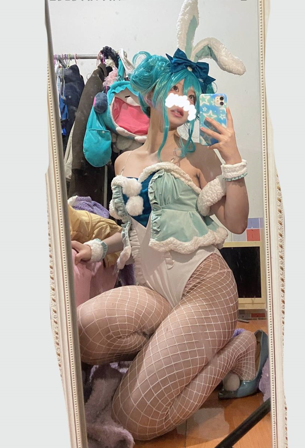 25112618  狍崽子 - 是格温鸭 64P+7V-173M