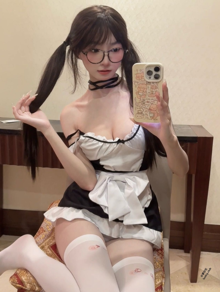 25111405  甜酱 推特合集 91P+68V-1.18G