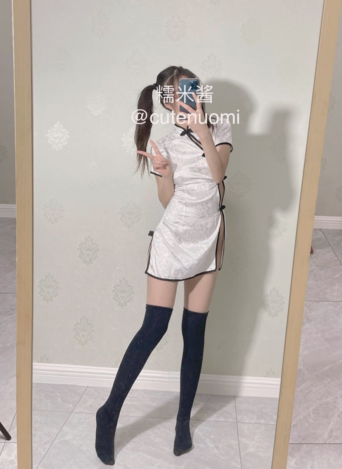 25110206  糯米酱 推特合集 395P+6V-56M