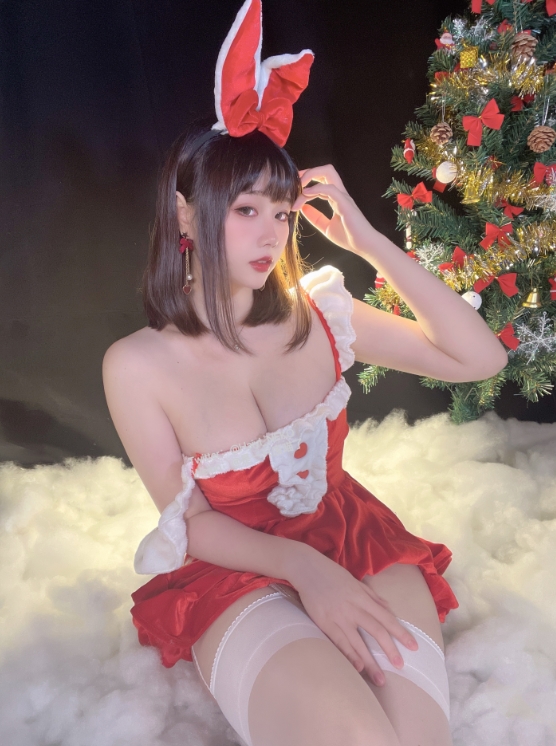 25112815  是一只废喵了 41套合集 996P+30V-4.75G