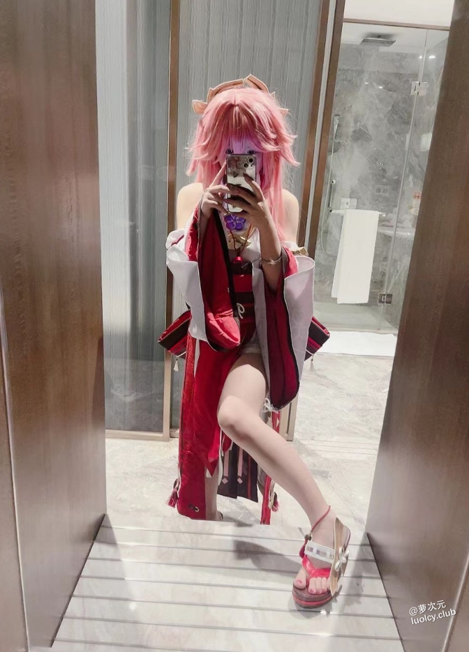 25121702  kitty不吃鱼 推特合集 778P+137V-3.49G