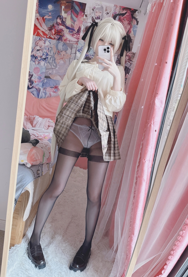 25120413  Misa习呆呆 - 制服穹 20P+1V-76M