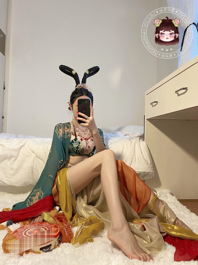 25121720   仙仙桃 推特合集 960P+28V-14.6G