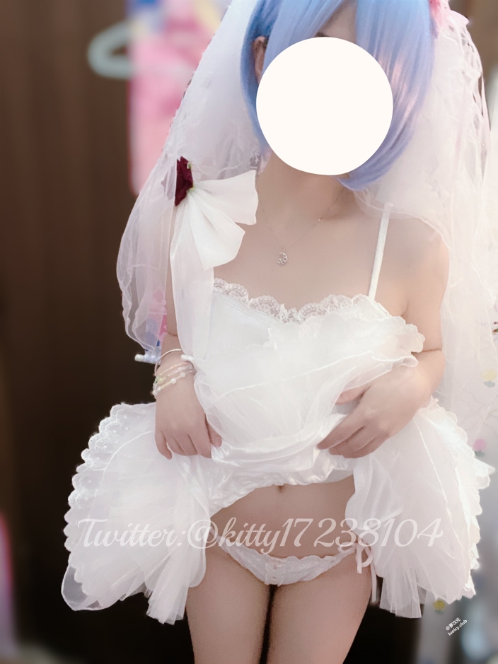 25121702  kitty不吃鱼 推特合集 778P+137V-3.49G