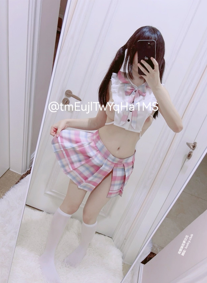 25121703   Qq萝酱 推特合集 433P+120V-3.34G