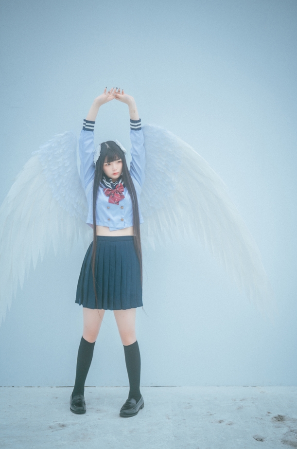 25123013   落落Raku - EAT ME 105P+1V-1.5G