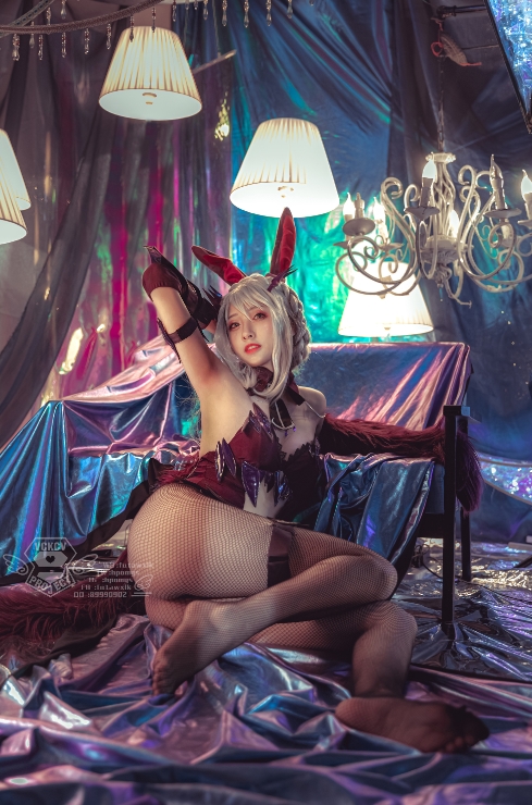 25120104  冬马路纱 - FGO 兔女郎阿尔托莉雅 30P-101M