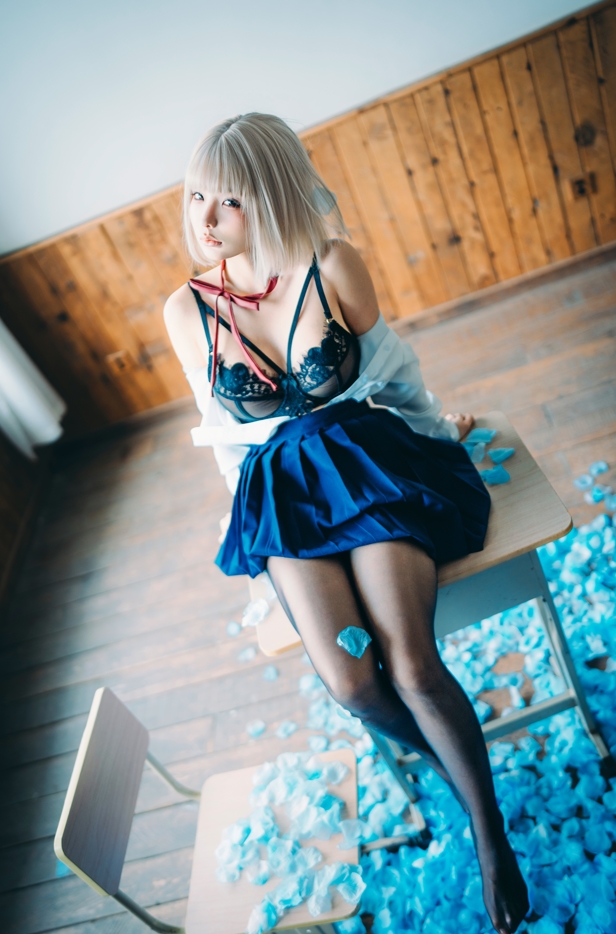 25120709  蠢沫沫 9月自拍 4套 121P-2.21G