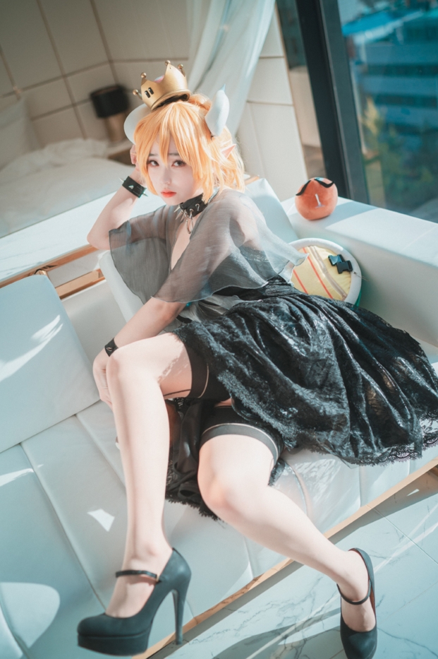 25122005  [DJAWA] BamBi - Bowsette 51P-374M