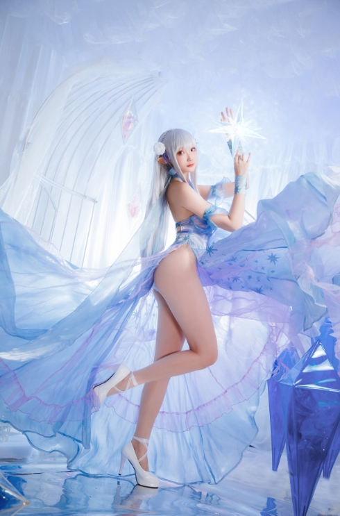 25122713  Guaxichan - Emilia 28P-83M