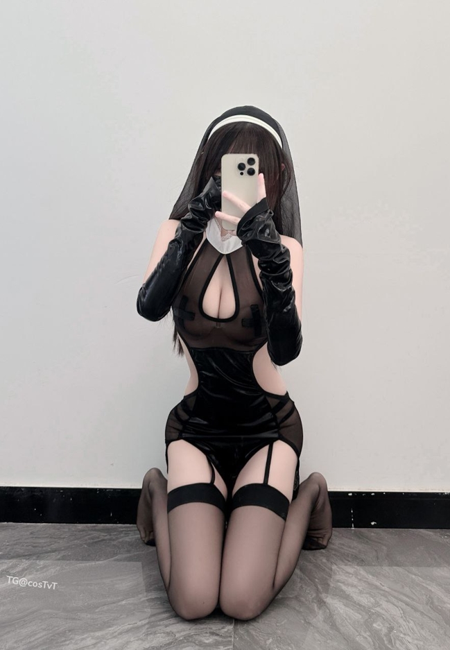 26012620   忧郁小糕 推特合集 376P+363V-3.25G