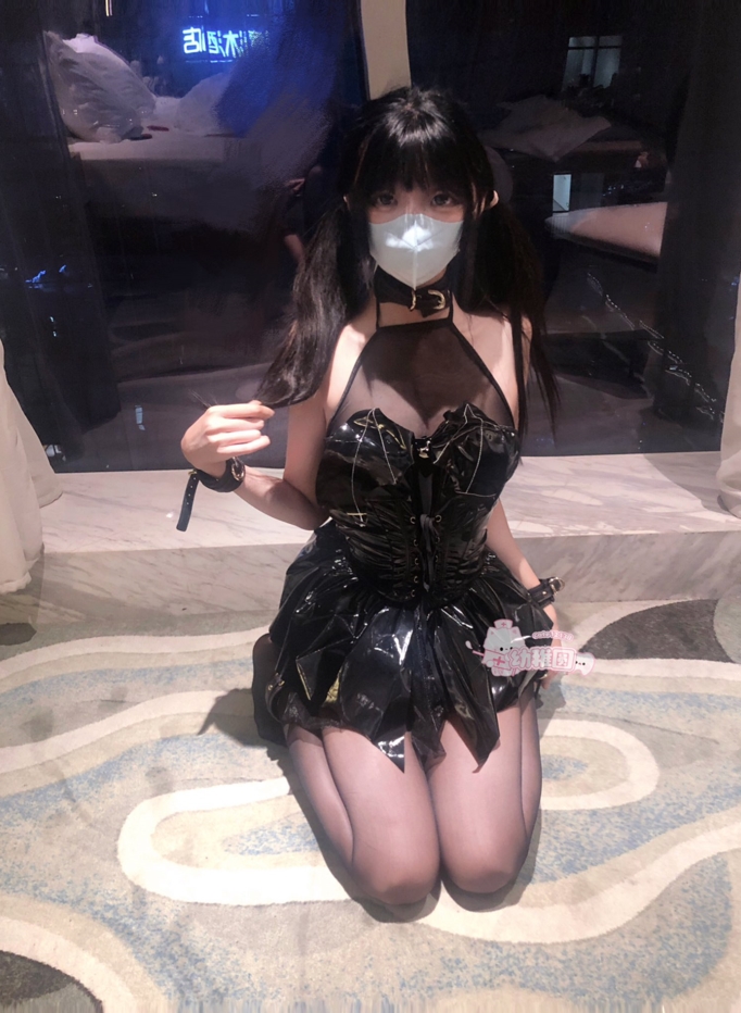 26012917   小园 推特合集 64P+13V-93M