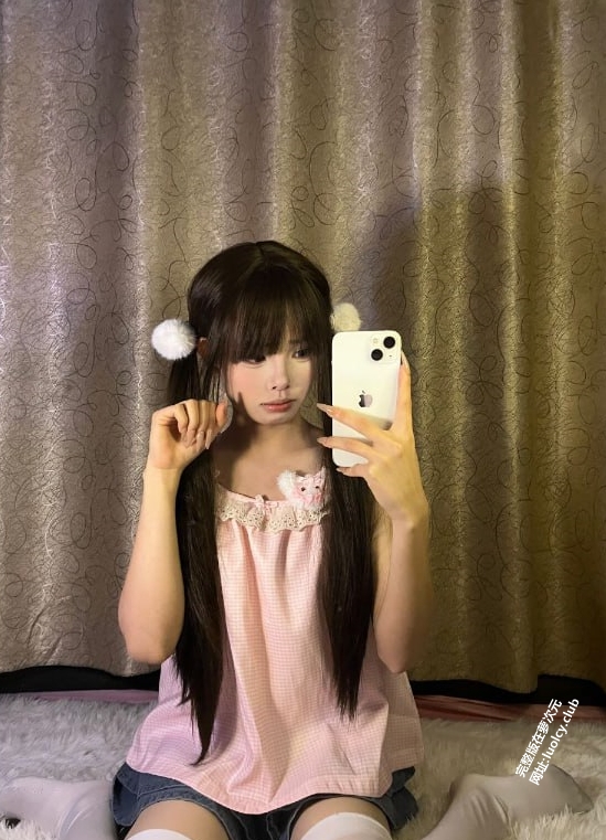 26010118  大黄鹅zzz 推特合集 67P+2V-1.41G