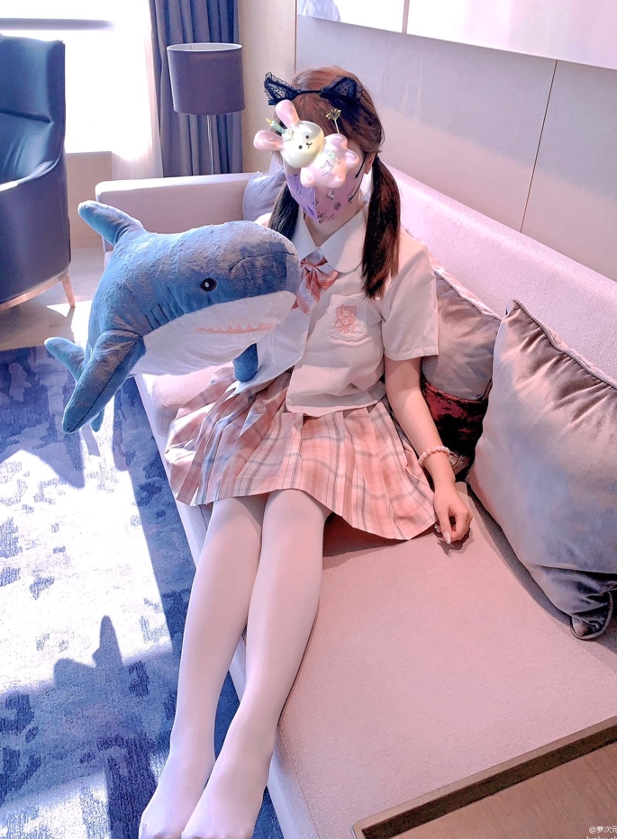 26010112  月宝 推特合集 127P+108V-1.18G