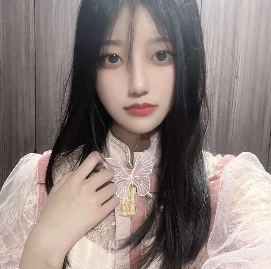 26010119  早早 推特合集 153P+28V-1.07G