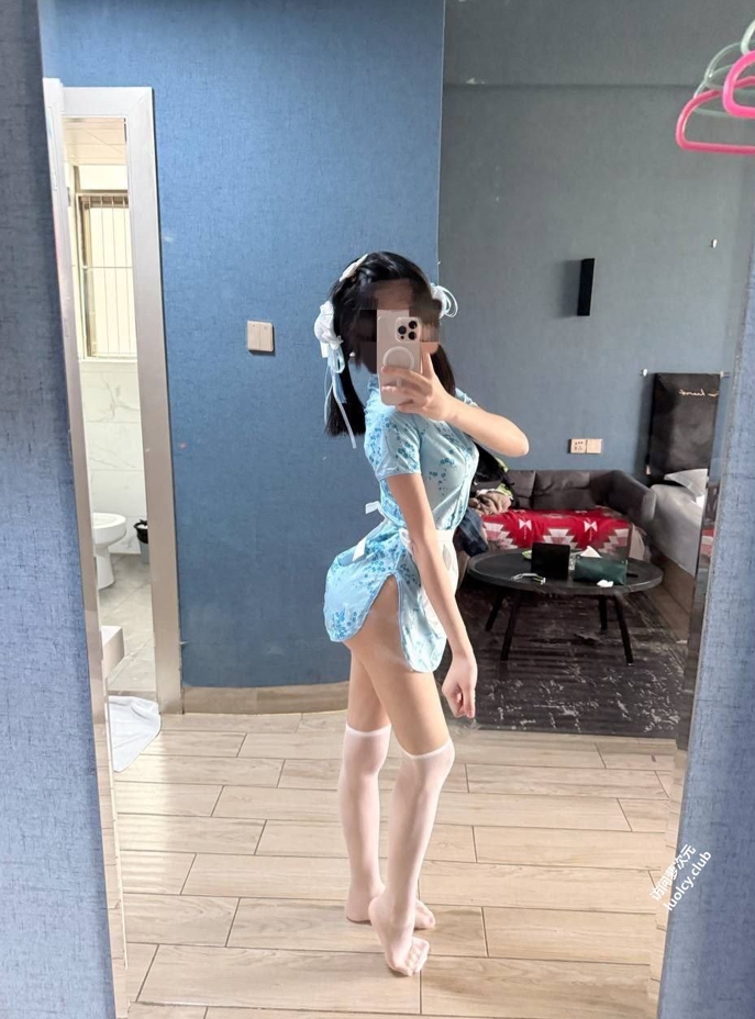 26010108  小鱼 推特合集 392P+131V-1.31G