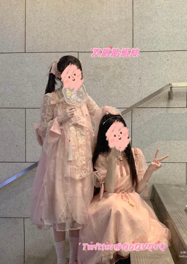 26010107   双胞胎姐妹qoqvqoq 推特合集 400P+37V-1.33G