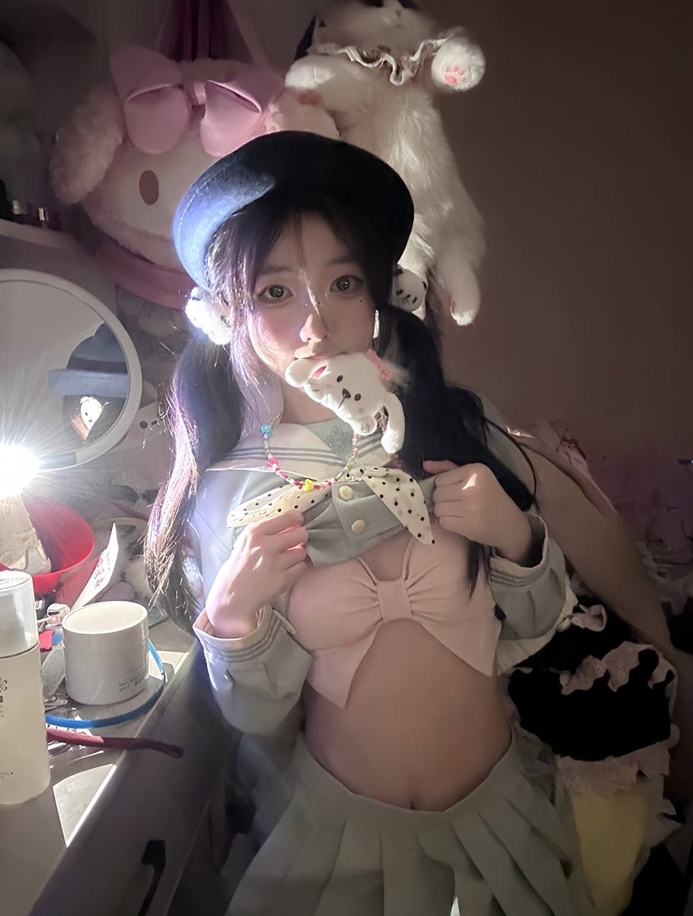 261010116  xiogu 推特合集 163P+94V-1.03G