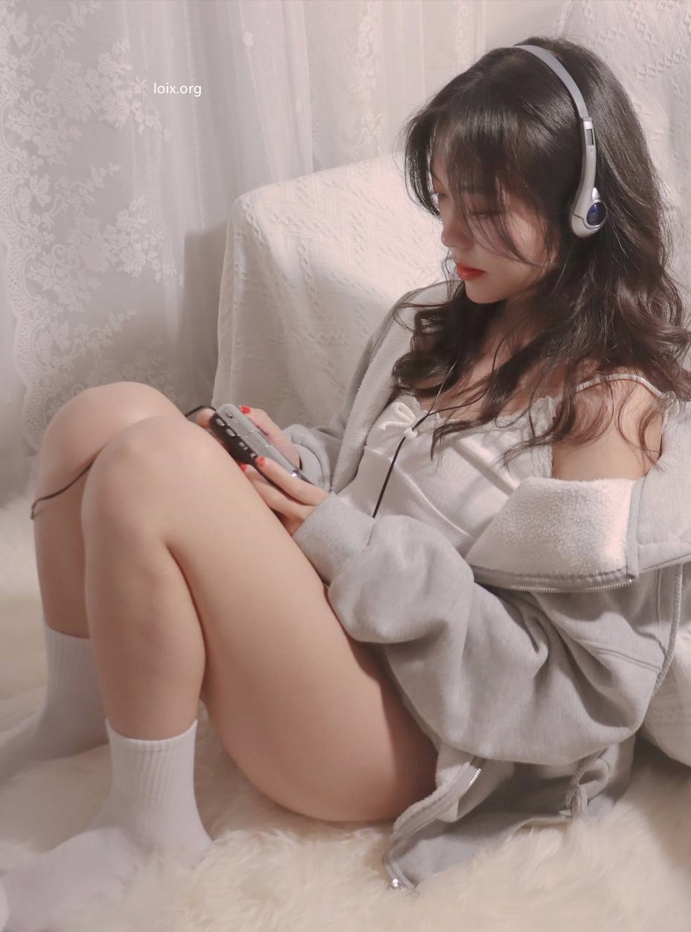 26012920  真真 推特合集 378P+20V-211M