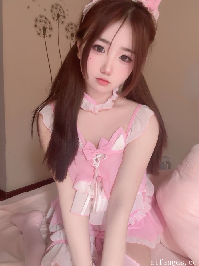 26010114  babyandbay 推特合集 135P+54V-1.42G