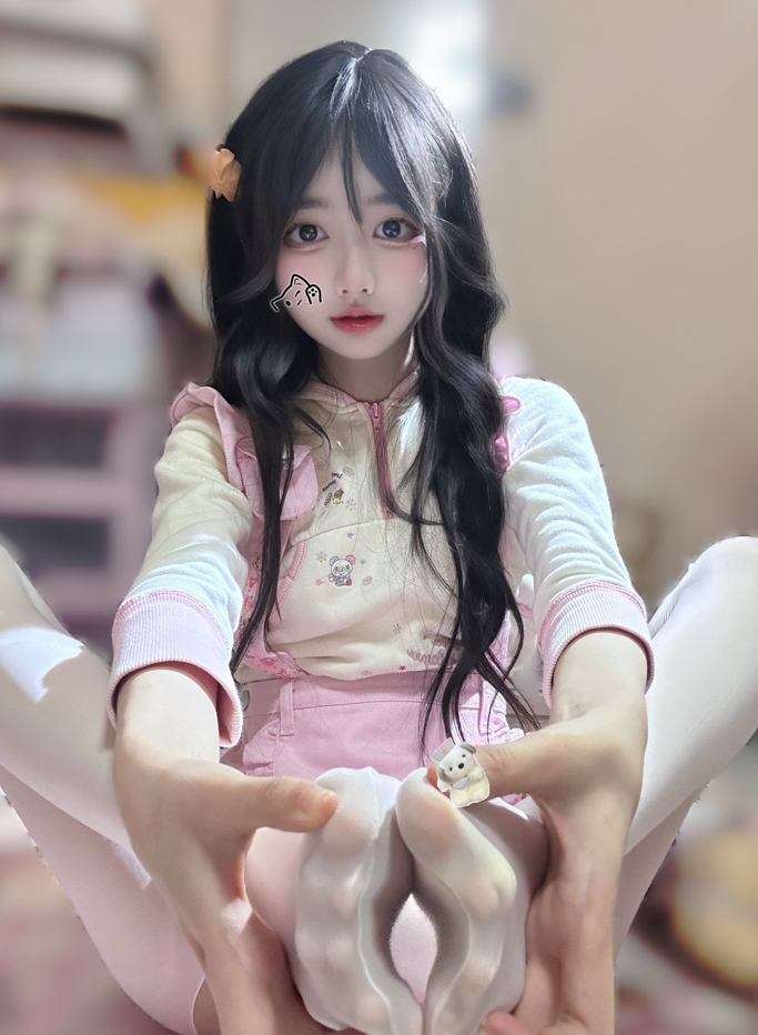 261010116  xiogu 推特合集 163P+94V-1.03G