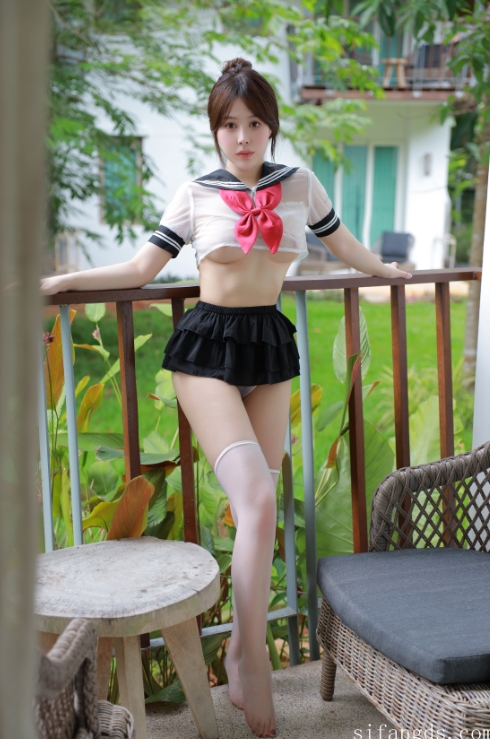 26010704   Evelyn艾莉 - 水手服 69P-661M