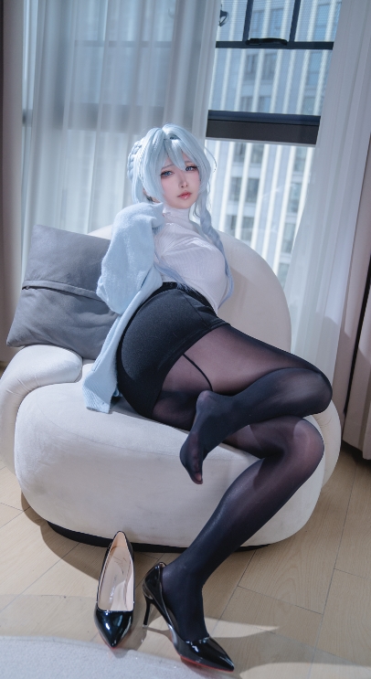 26010708   樱梨梨 - 未亡人雪女 32P-925M