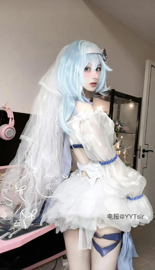 26012908  小熊酱 推特合集 140P+72V-389M