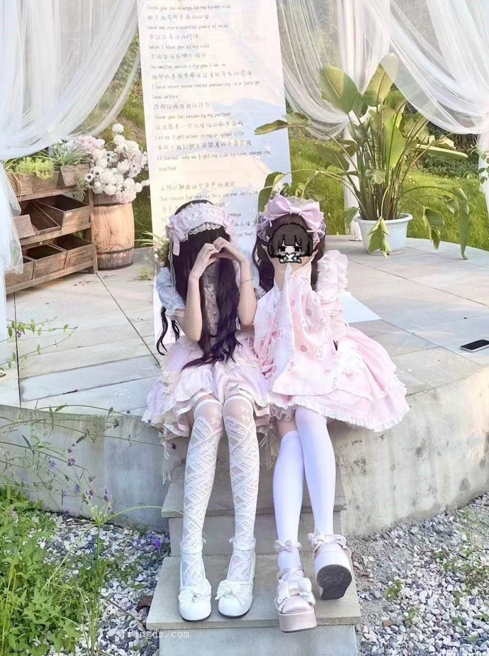 26021518  糖糖tangtang886 推特合集 54P+50V-1.01G