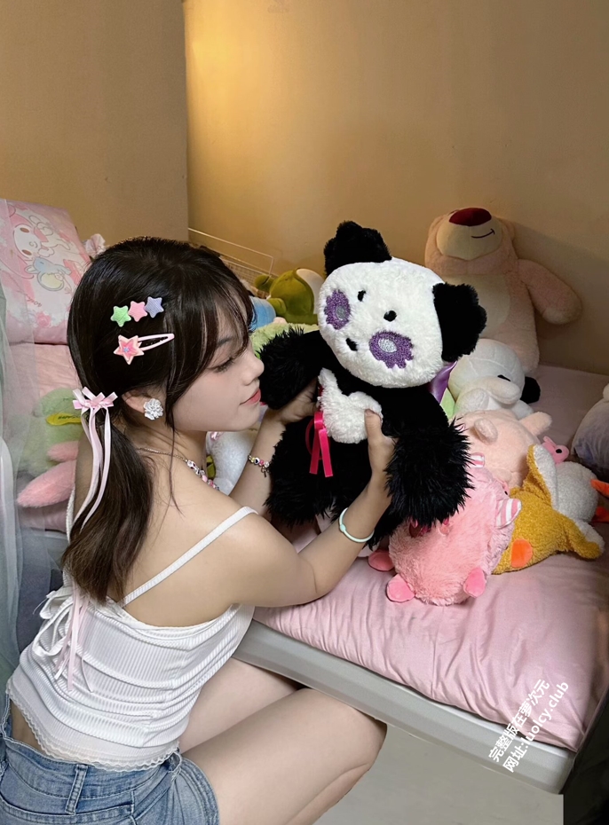 26021506  土豆妹妹 推特合集 114P+66V-2.73G