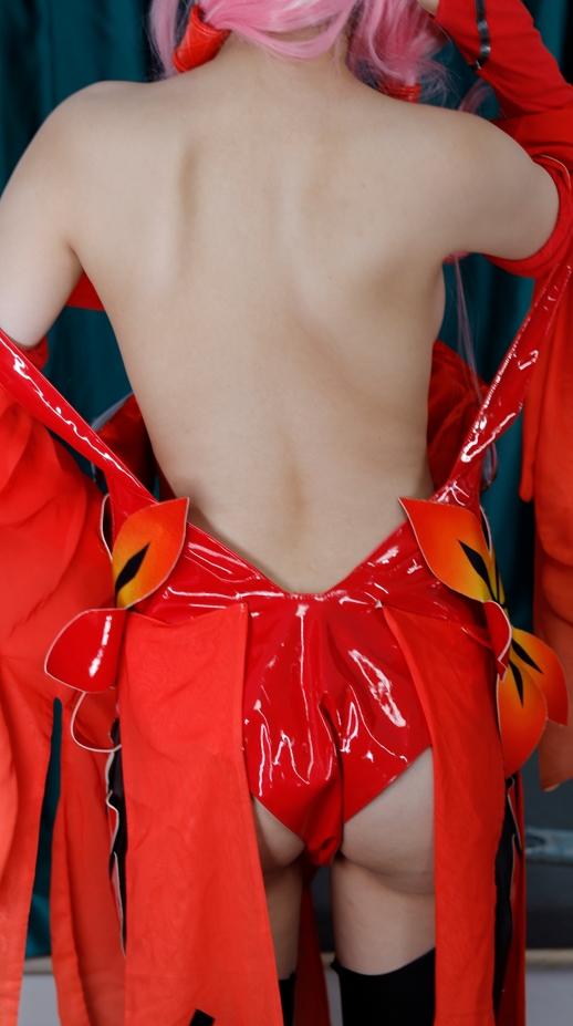 26020101  B站 棍之勇者伊蕾娜 40套合集 2478P+51V-22G