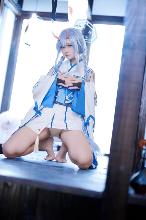26020618   lunananya fantia29套合集  798P+1V-5.7G