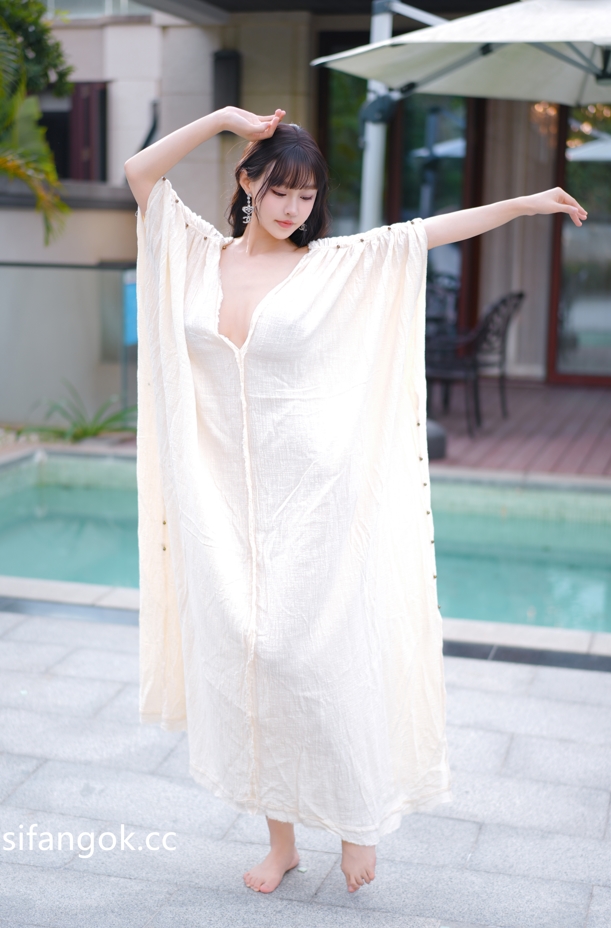 26021817  朱可儿 - 三亚泳池 91P+1V-2.97G