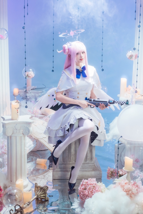 26020916  艾西aiwest - 圣园未花 40P-416M