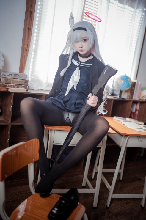 26020618   lunananya fantia29套合集  798P+1V-5.7G