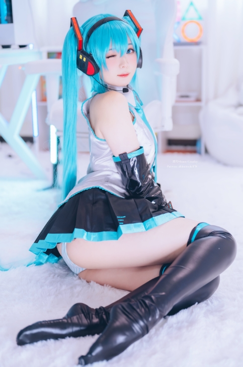 26022007   Shimo - Hatsune Miku 25P-98M