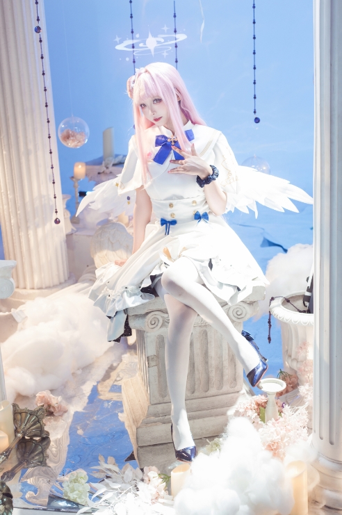 26020916  艾西aiwest - 圣园未花 40P-416M