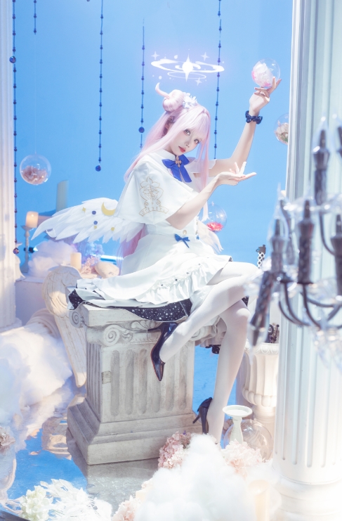 26020916  艾西aiwest - 圣园未花 40P-416M