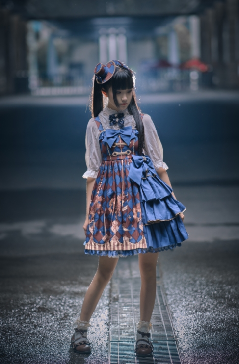 26022609  名赖弥七 11套合集 215P+11V-1.25G