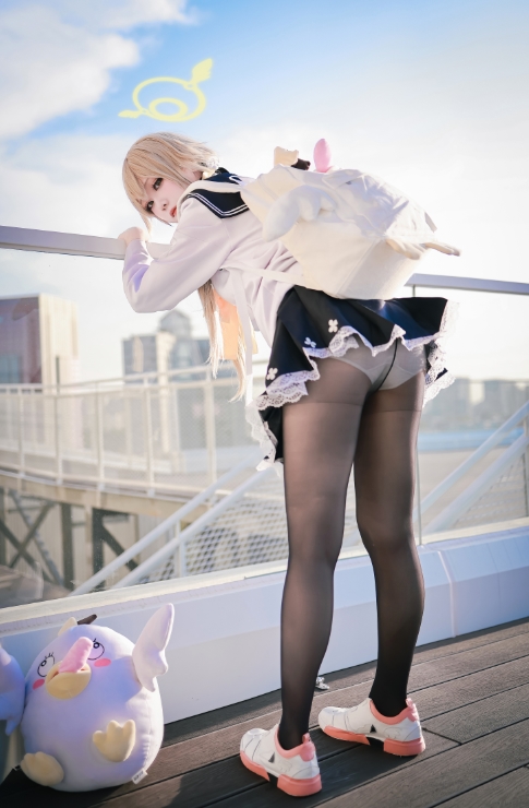 26020618   lunananya fantia29套合集  798P+1V-5.7G