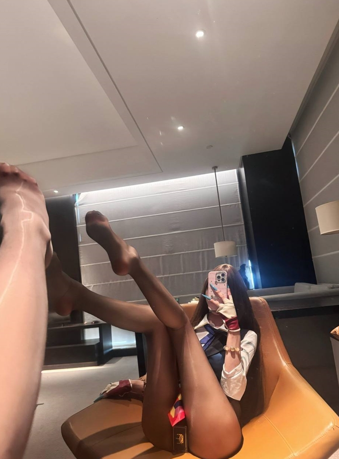 26031305   李恩秀 推特合集  24P+39V-159M