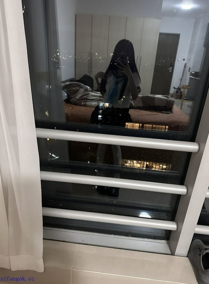 26030405   反差美少女 推特合集 29P+40V-249M