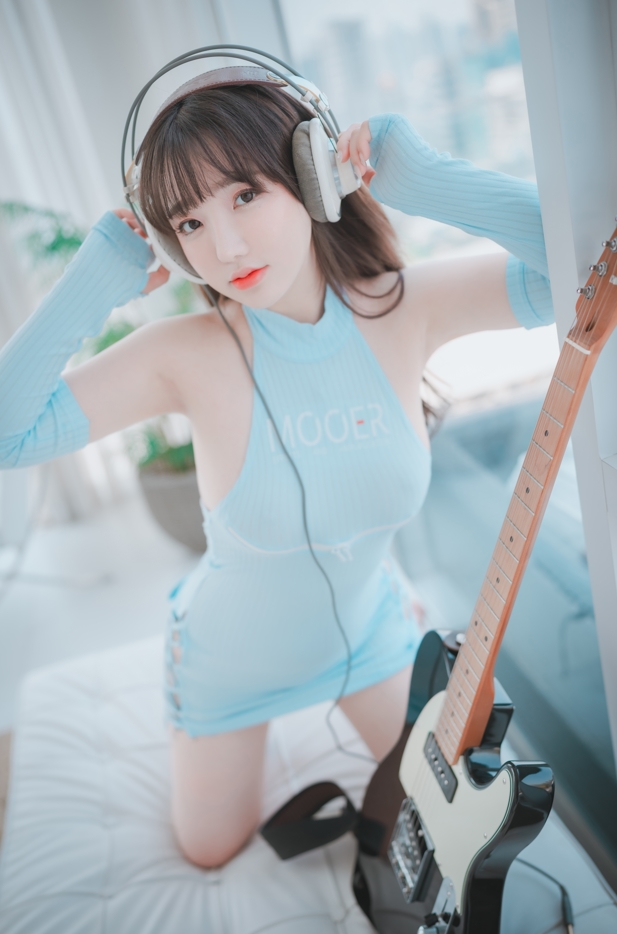 26032004   [DJAWA Photo]  Son YeEun - Ms. Slowhand 121P+1V-2.9G