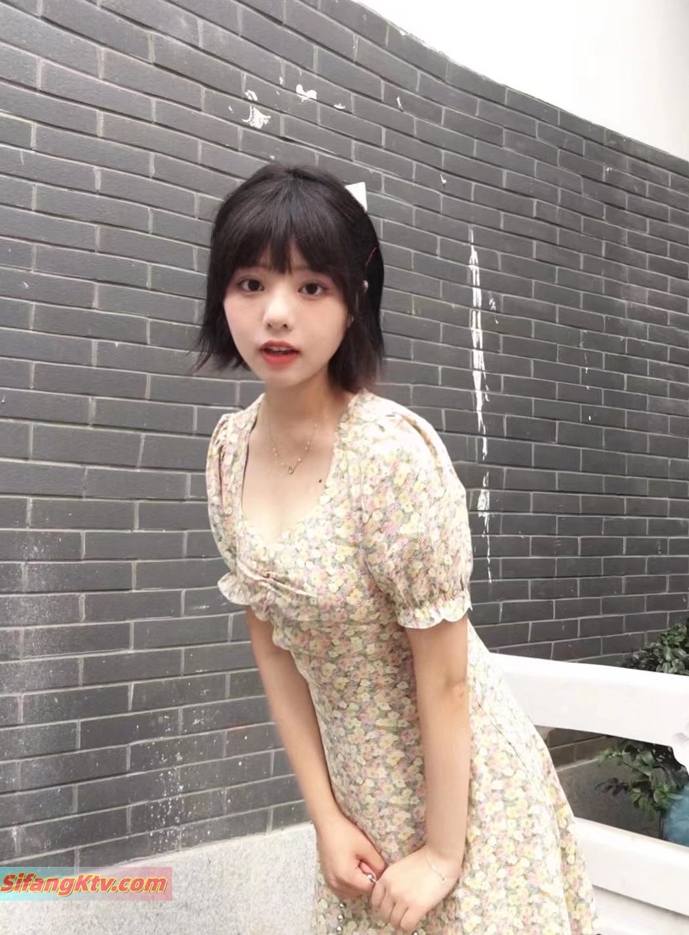 26031306   李月 推特合集 45P+7V-235M